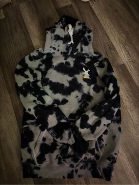 Dutch Bros Tie-Dye Black & Gray Women Pullover Hoodie